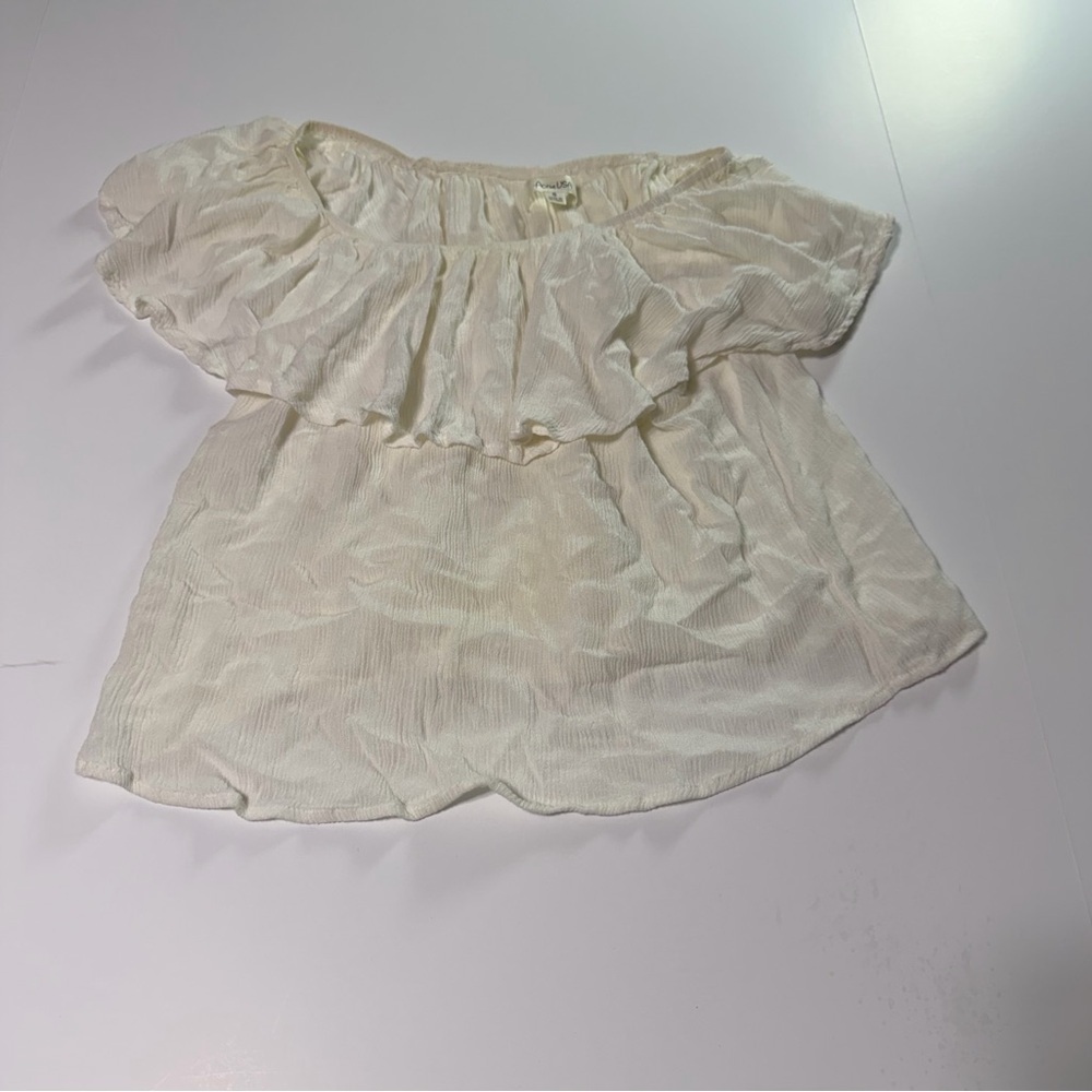 Bundle only! Must be with $15 or more Active USA Cream Ruffle Top